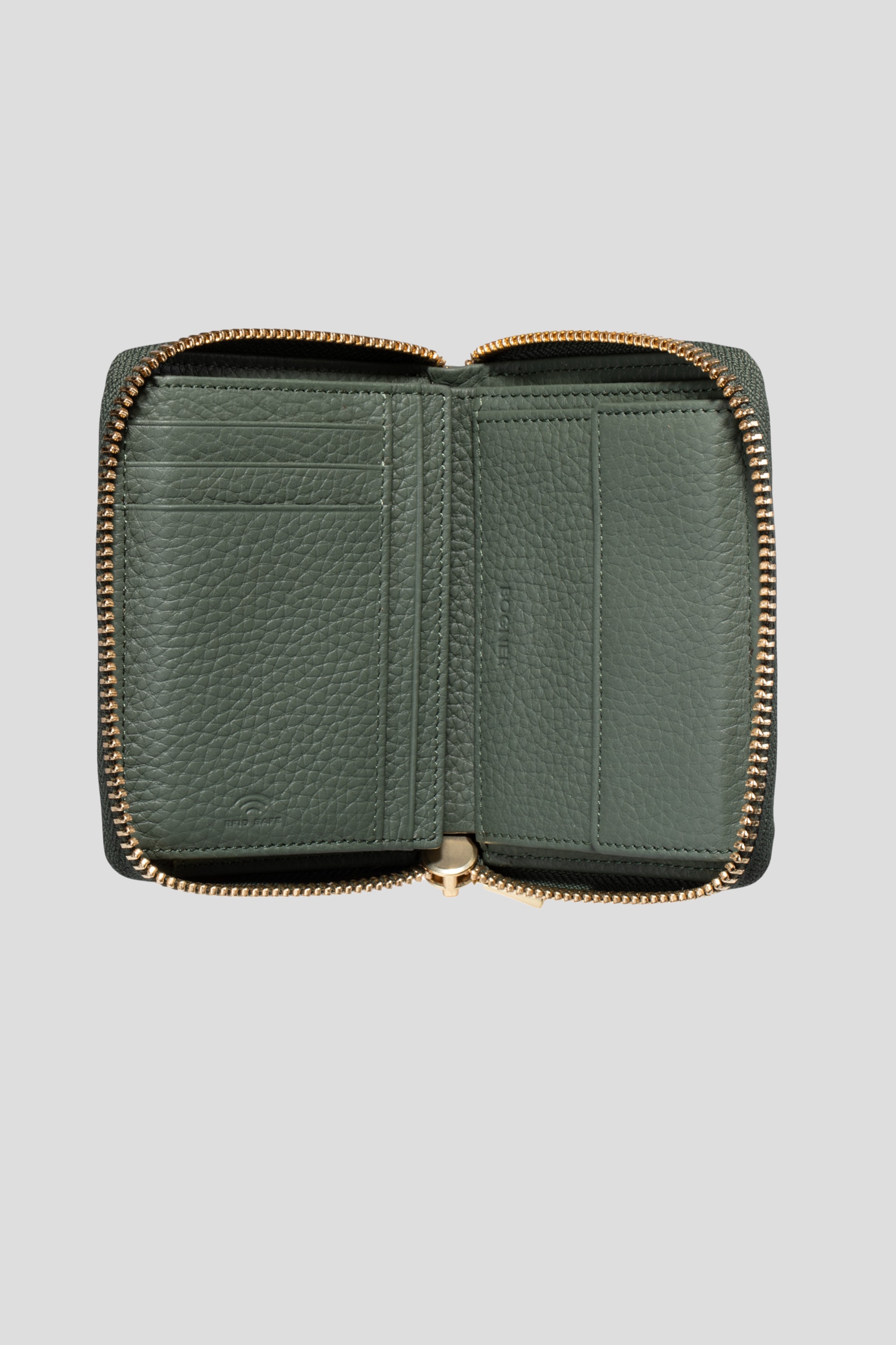 https://www.velvetfashion.rs/images/products/big/115756.jpg