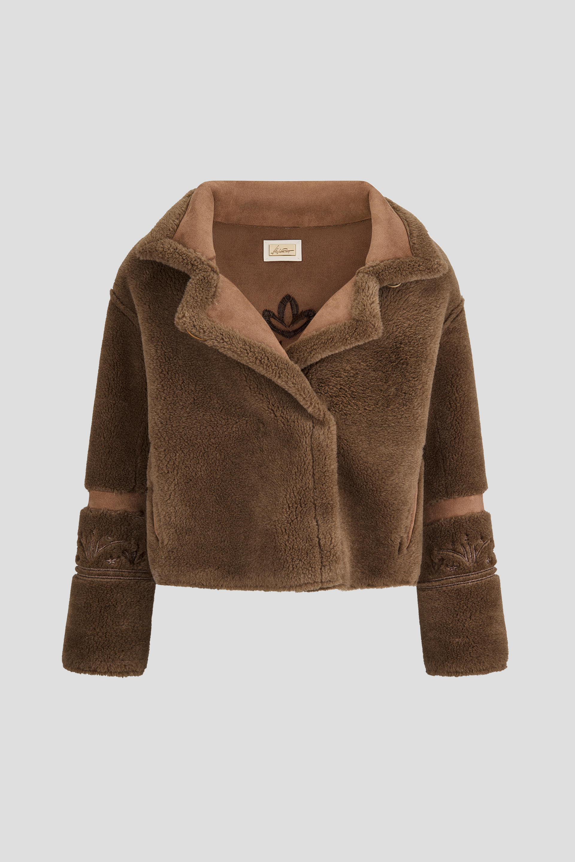 https://www.velvetfashion.rs/images/products/big/116402.jpg