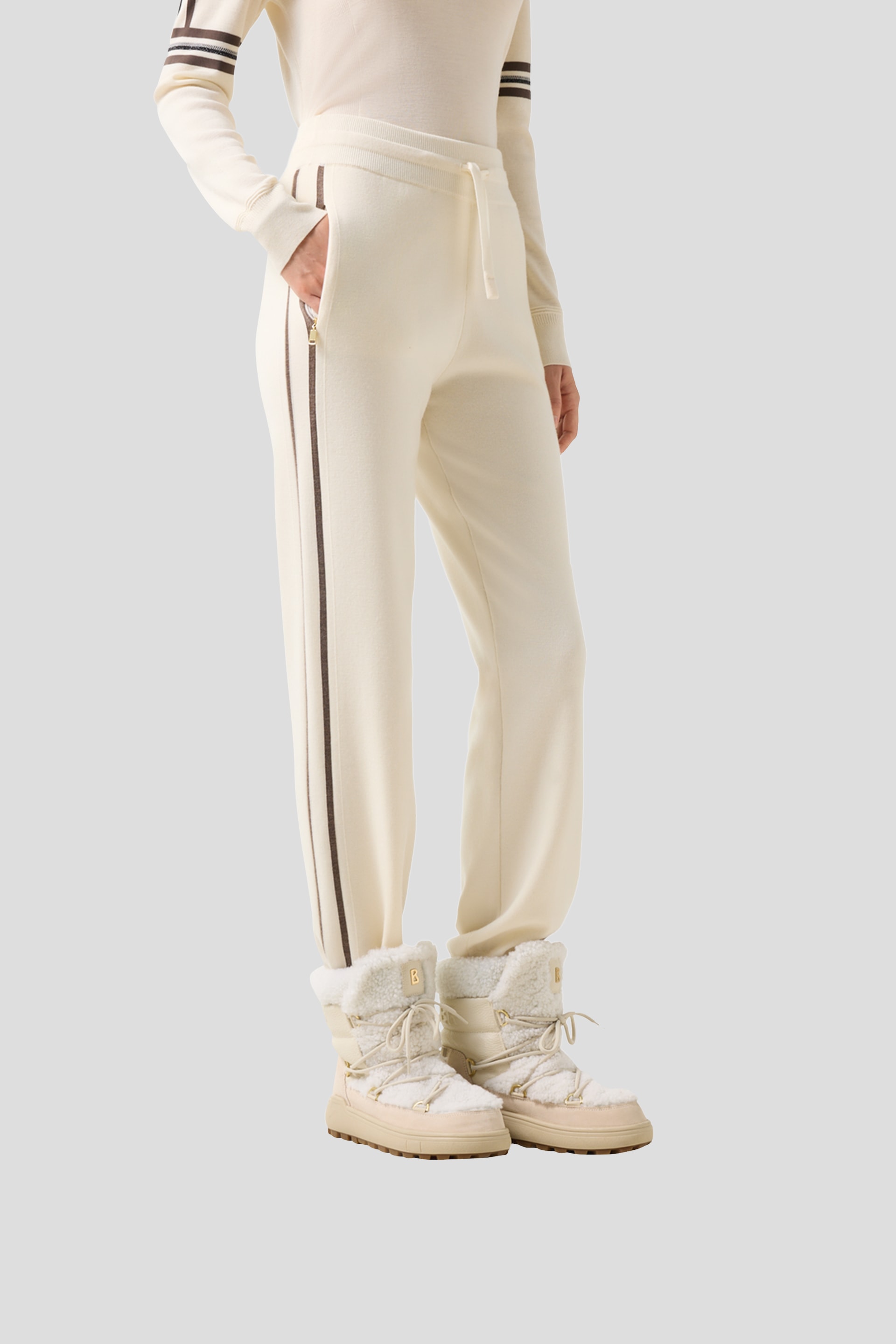 https://www.velvetfashion.rs/images/products/big/116452.jpg