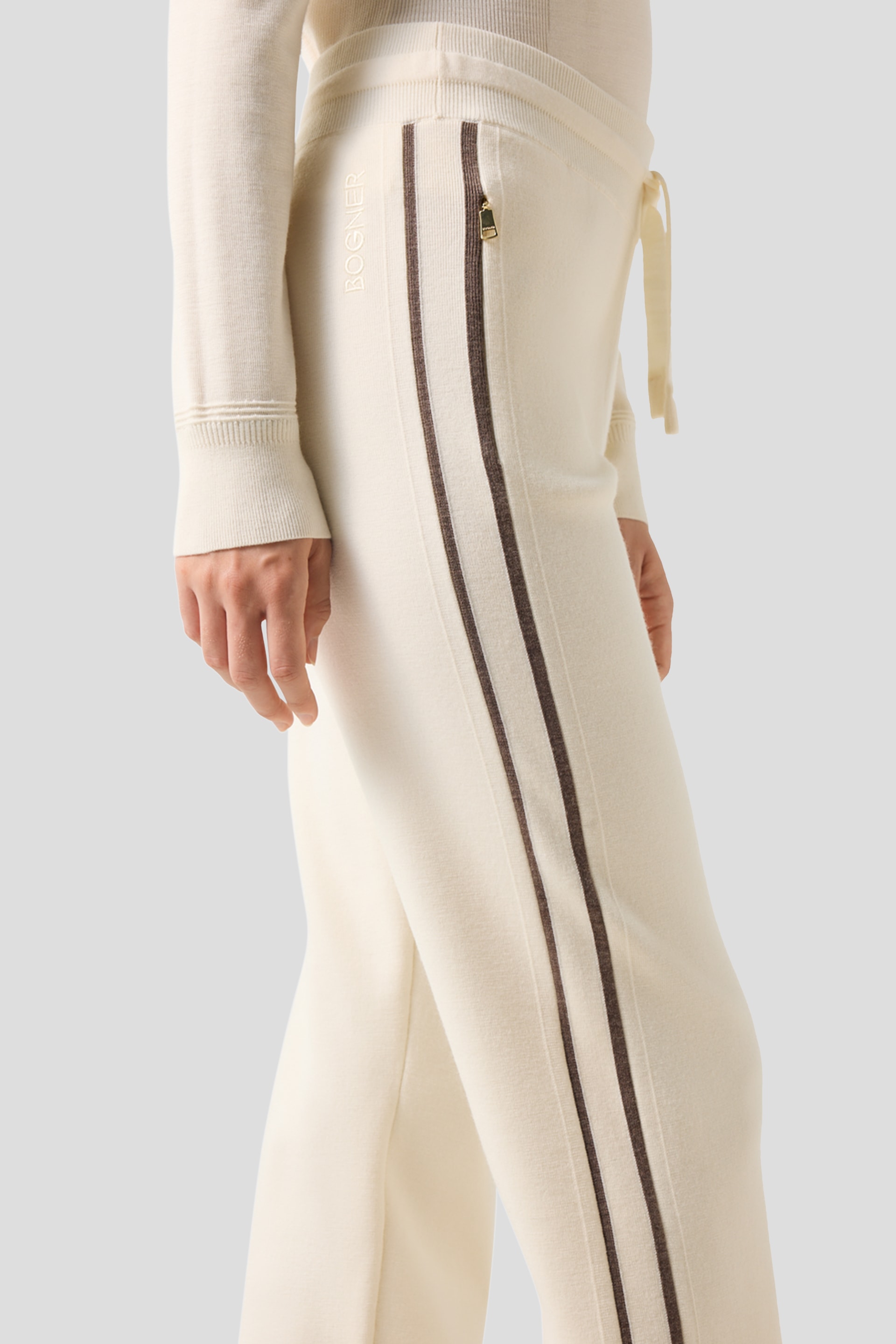 https://www.velvetfashion.rs/images/products/big/116463.jpg