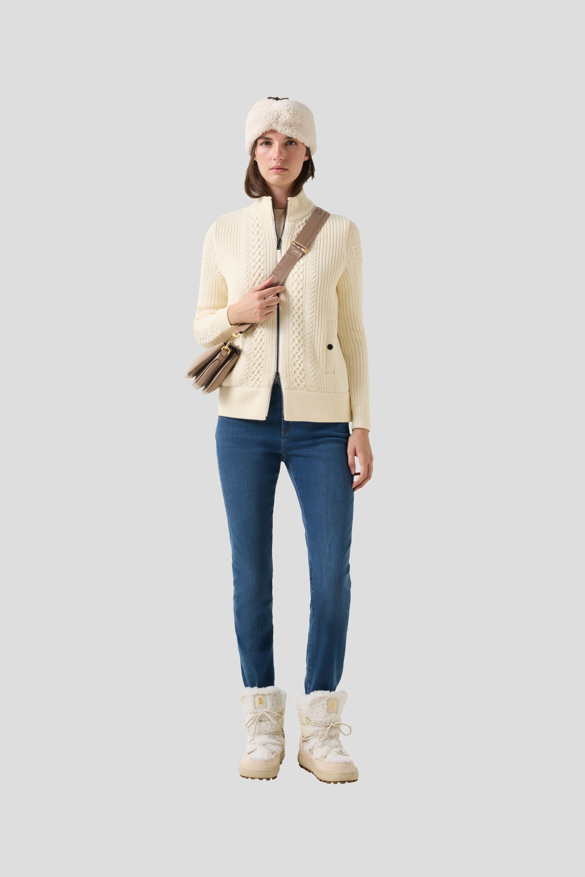 https://www.velvetfashion.rs/images/products/big/116498.jpg