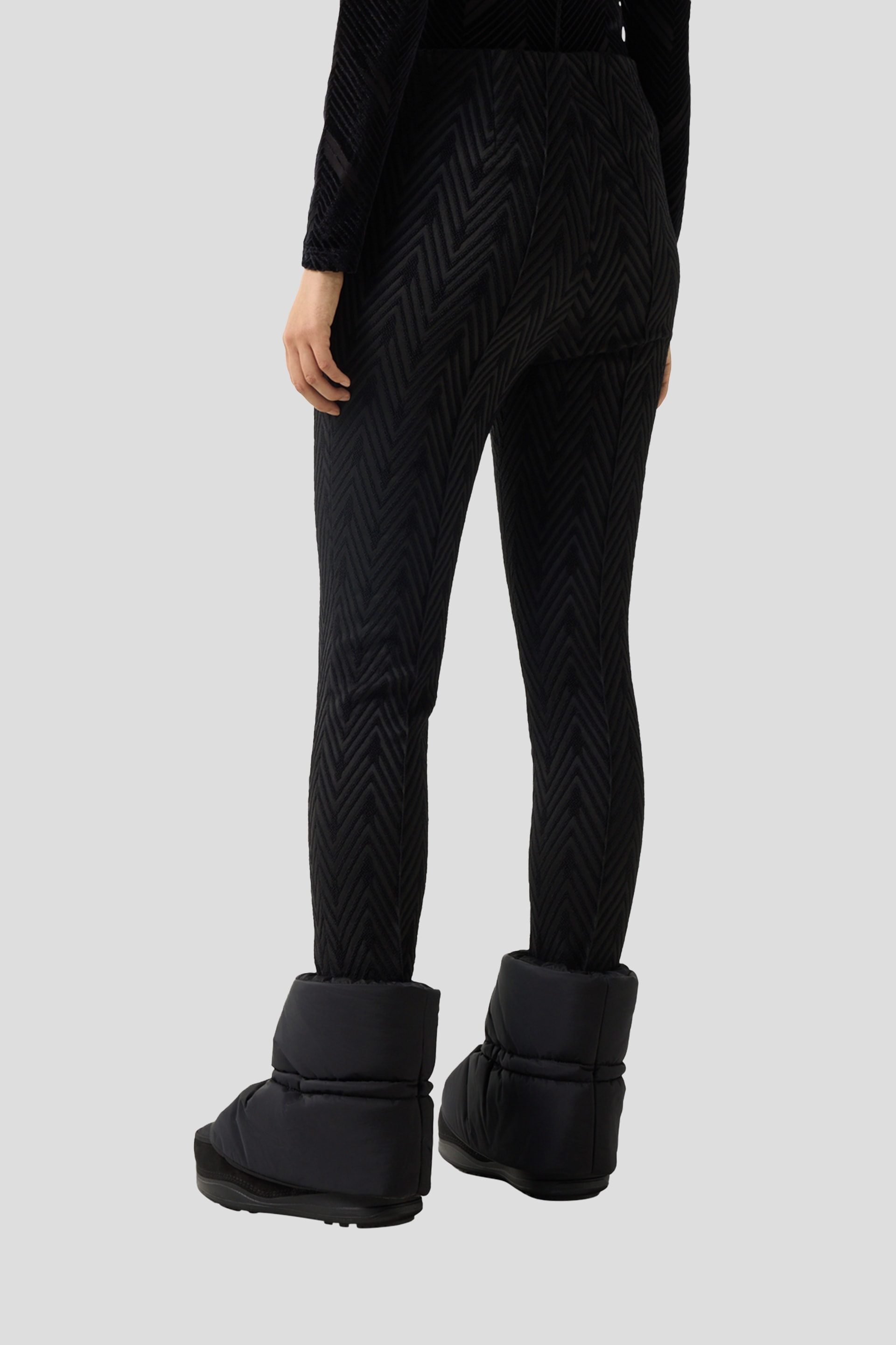 https://www.velvetfashion.rs/images/products/big/116634.jpg