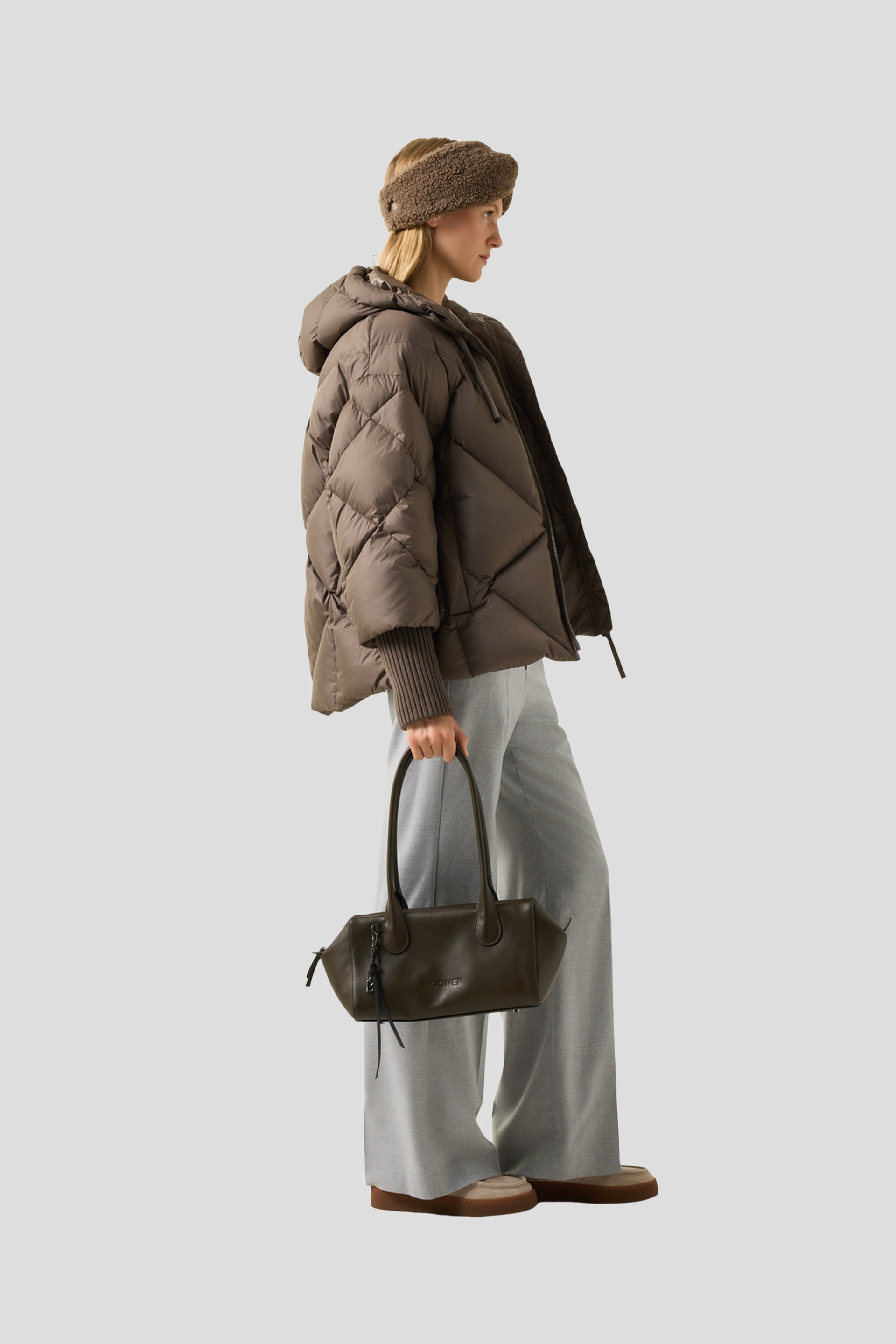 https://www.velvetfashion.rs/images/products/big/116958.jpg