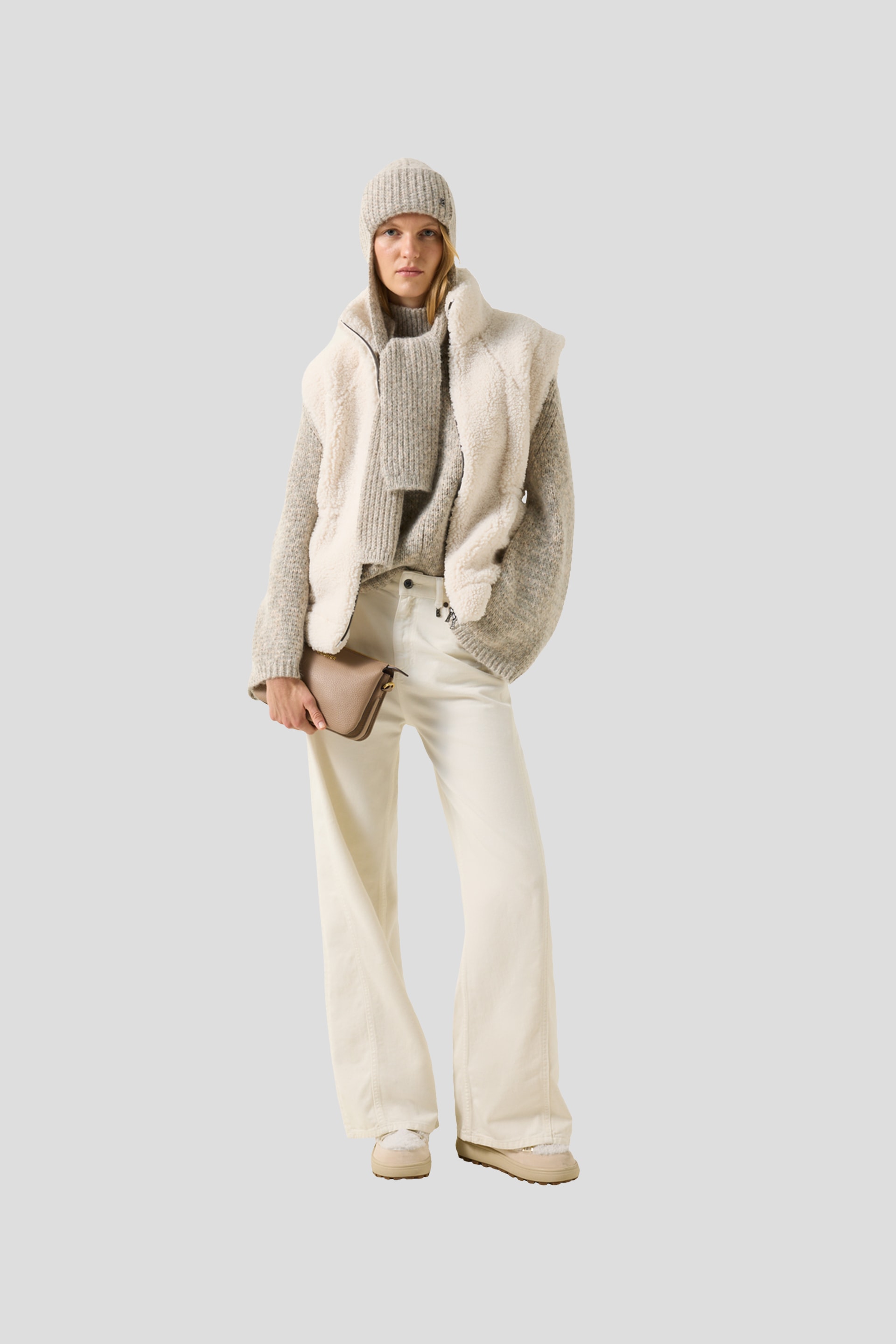 https://www.velvetfashion.rs/images/products/big/117095.jpg