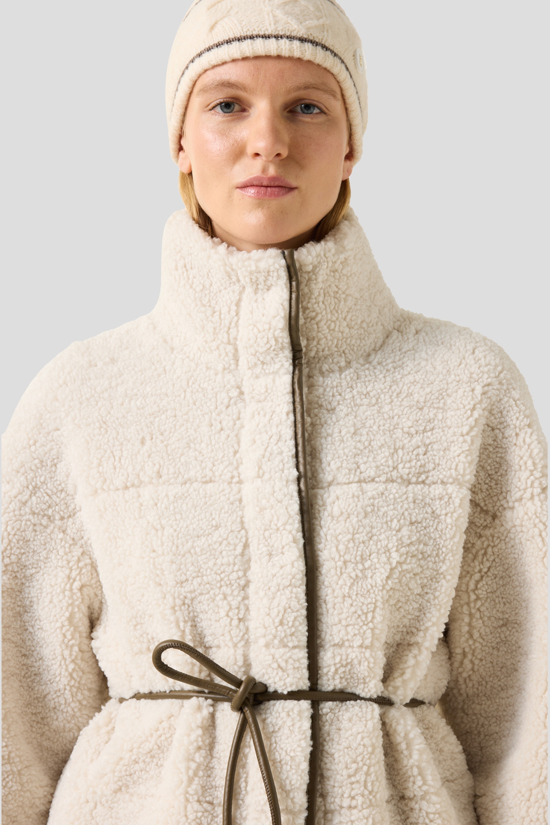 https://www.velvetfashion.rs/images/products/big/118186.jpg