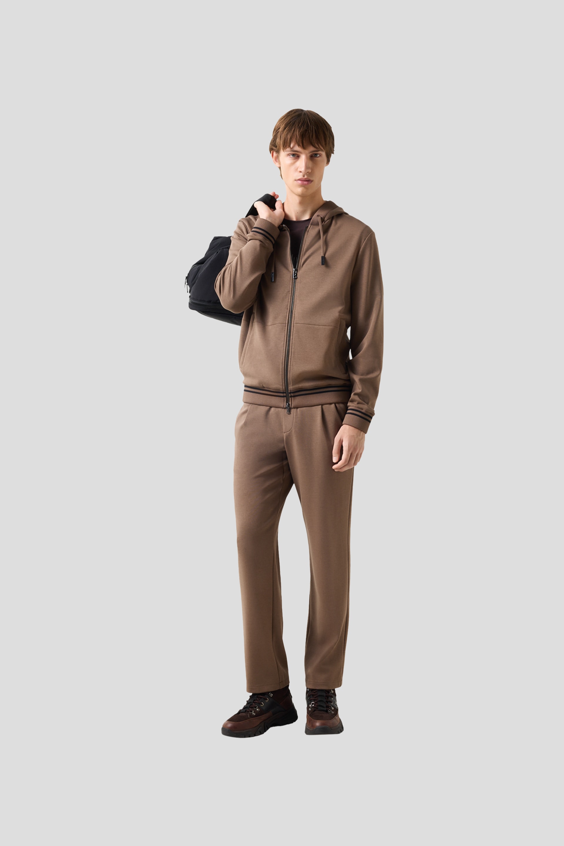 https://www.velvetfashion.rs/images/products/big/118327.jpg